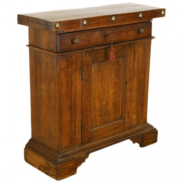 1-Door and 1-Drawer Piccolo Credenza
