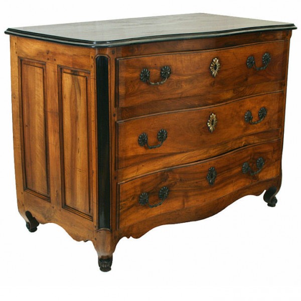 Provincial Walnut 3-Drawer Commode with Ebonized Top