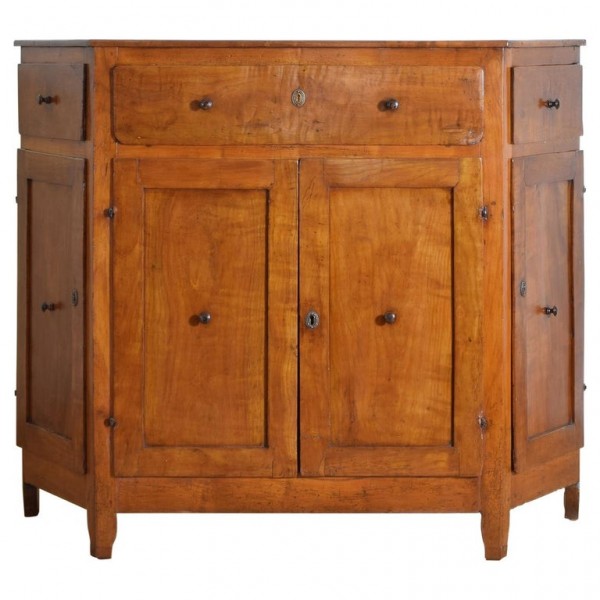 Light Walnut Scantonata Credenza