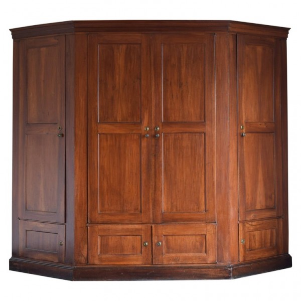 Walnut Scantonata Armadio