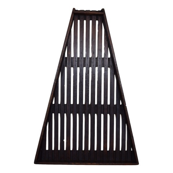 Dark Pinewood Fruit Sorting/Display Rack