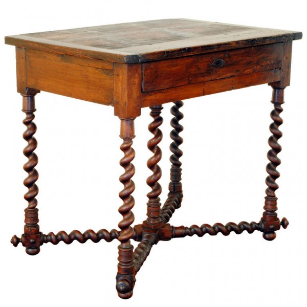 Rare 1-Drawer Walnut Table