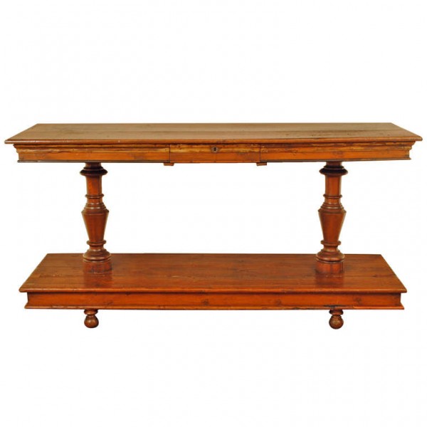 Painted Pinewood Counter