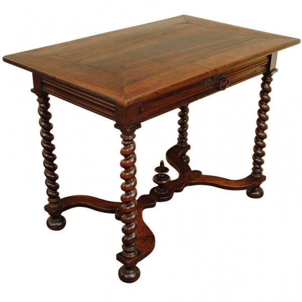 Walnut 1-Drawer Table