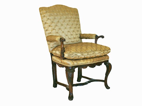 Carved Walnut Poltrona