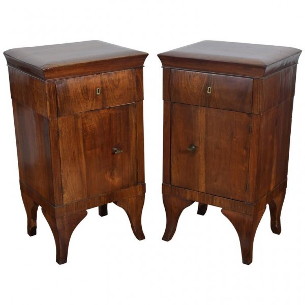 Pair of 1-Drawer, 1-Door Walnut Veneered Commodini