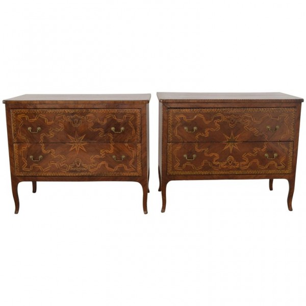 Extraordinary Pair of Walnut and Pearwood Marquetry 2-Drawer Commodes
