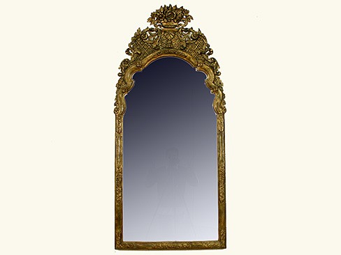 Carved Giltwood Frame with Antique Mirrorplates