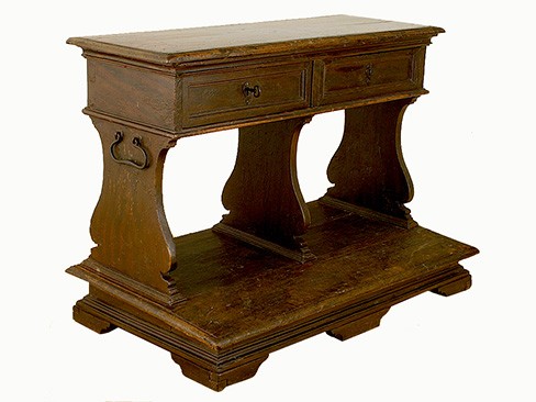 Walnut and Pinewood Double Inginochiatoio