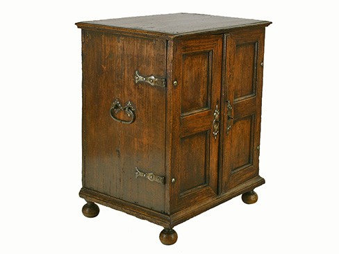 Pinewood Small Cabinet