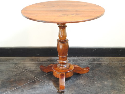 Walnut Pedestal Table