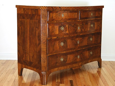 Walnut and Fruitwood Veneered 5-Drawer Commode