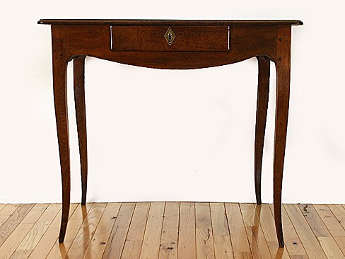 Provincial Walnut 1-Drawer Table