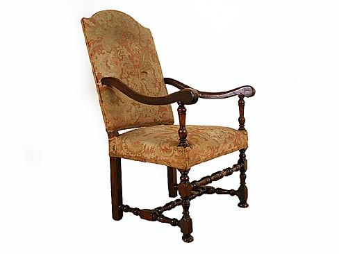 Walnut Fauteuil 