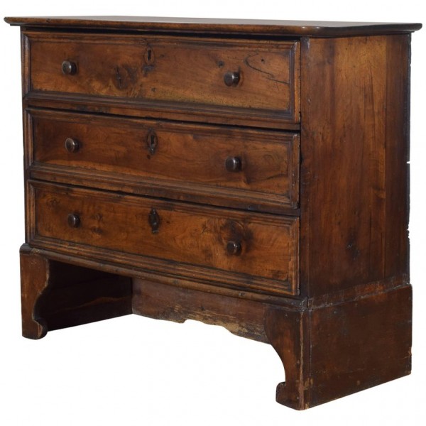 Walnut 3-Drawer Commode on Bracket Feet