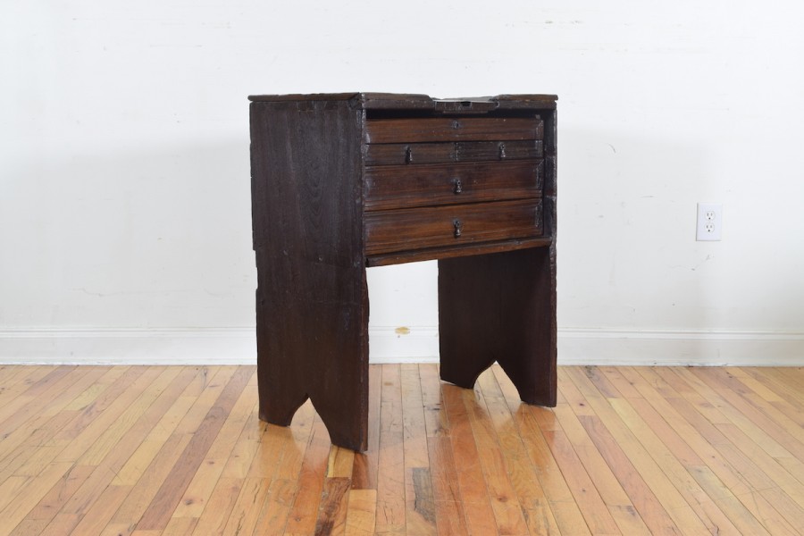 Chestnut Jeweler's Table