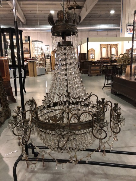 Bronze and Glass 12-Light Chandelier