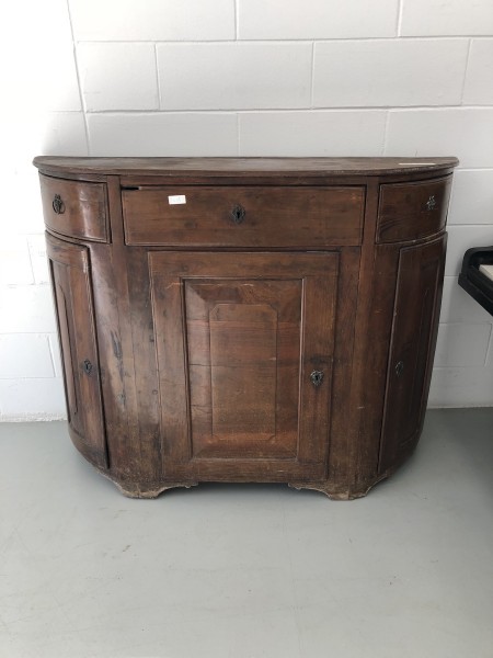 3-Drawer, 3-Door Credenza Abruzzo in Walnut