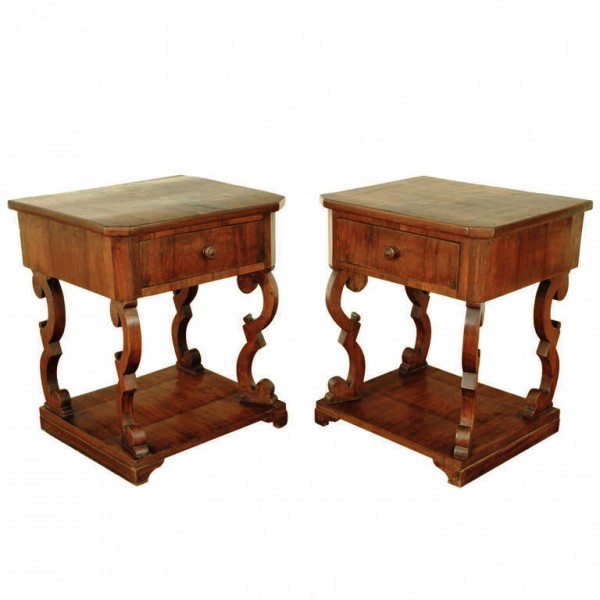 Pair of Walnut 1-Drawer Tables