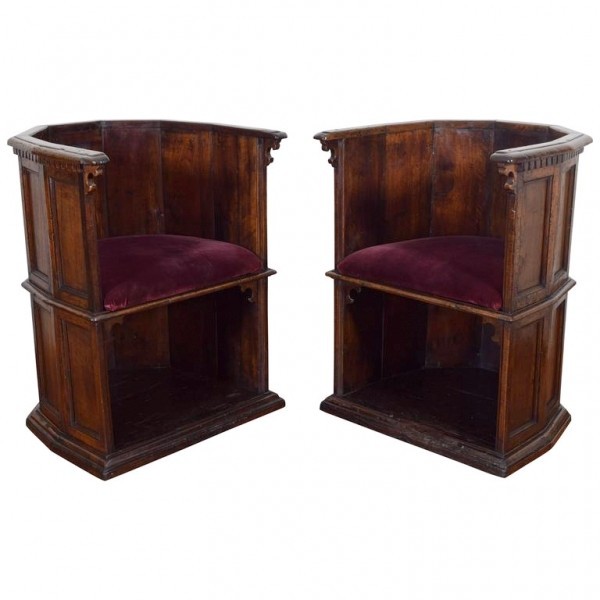 Rare Pair of Walnut "Scranni" Chairs