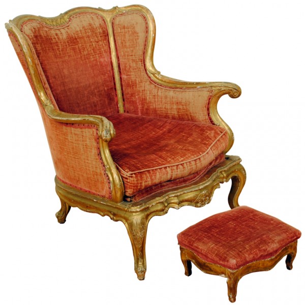 Giltwood Poltrona and Stool