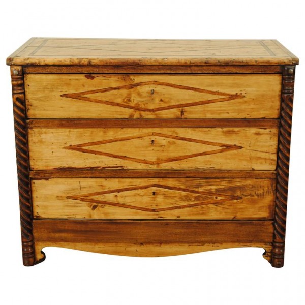 Pinewood Provincial 3-Drawer Commode, Lozenge Designs