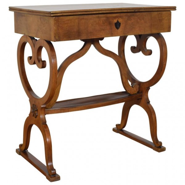 Light Walnut Work Table