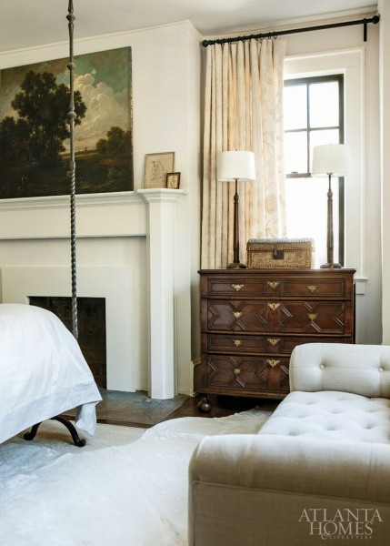 Light Walnut 4-Drawer Commode 