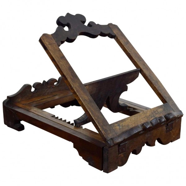 Carved Walnut Adjustable Leggio