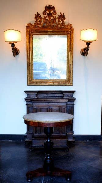 Pair of Patinated Pressed Brass 1-Arm Wall Sconces
