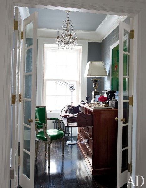 Gilt Iron and Glass 8-Light Chandelier