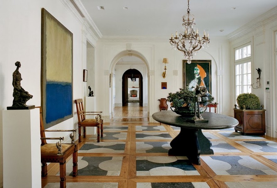 Gilt Iron and Murano Glass 4-Light Chandelier