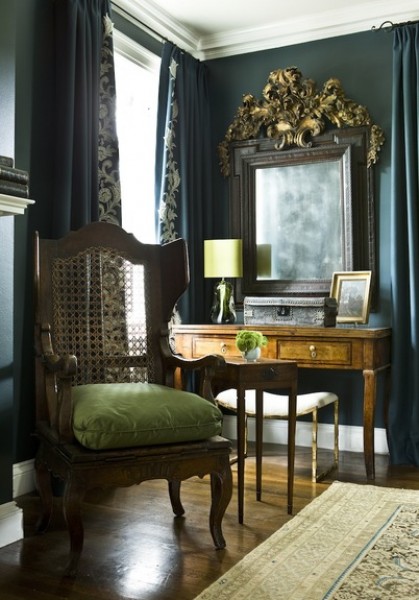 Important Carved and Giltwood Mirror
